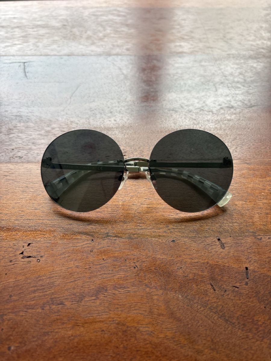 Chanel Occhiali & Lenti: Tolle Sonnenbrille Chanel – Usato da Bern venduto da agata89