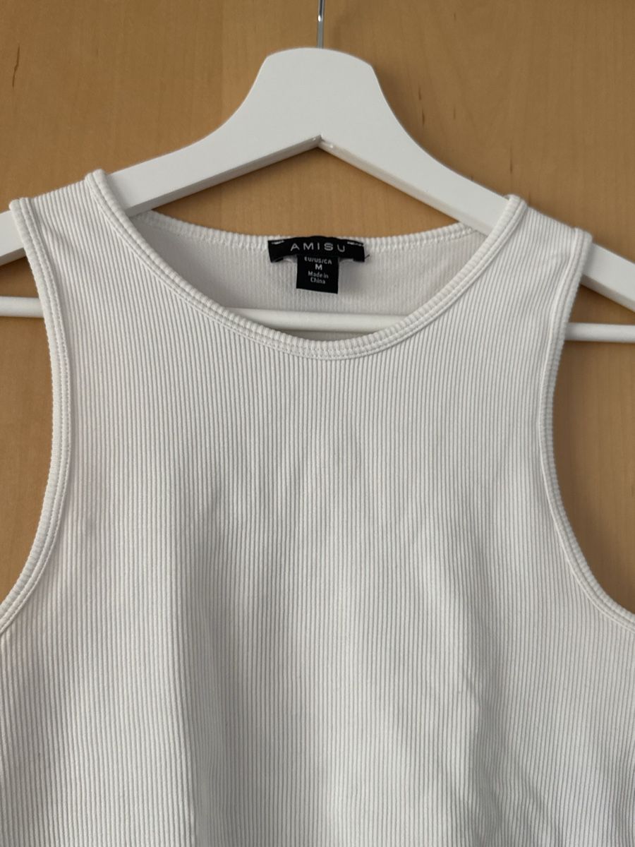Tops: Body Damen  – Neu (gemäss Beschreibung) aus Wilen (Sarnen) von aninaschwab 1