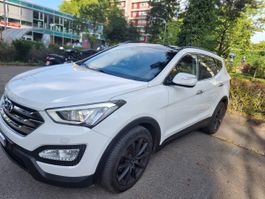 SUV Hyundai Santa Fe 2014