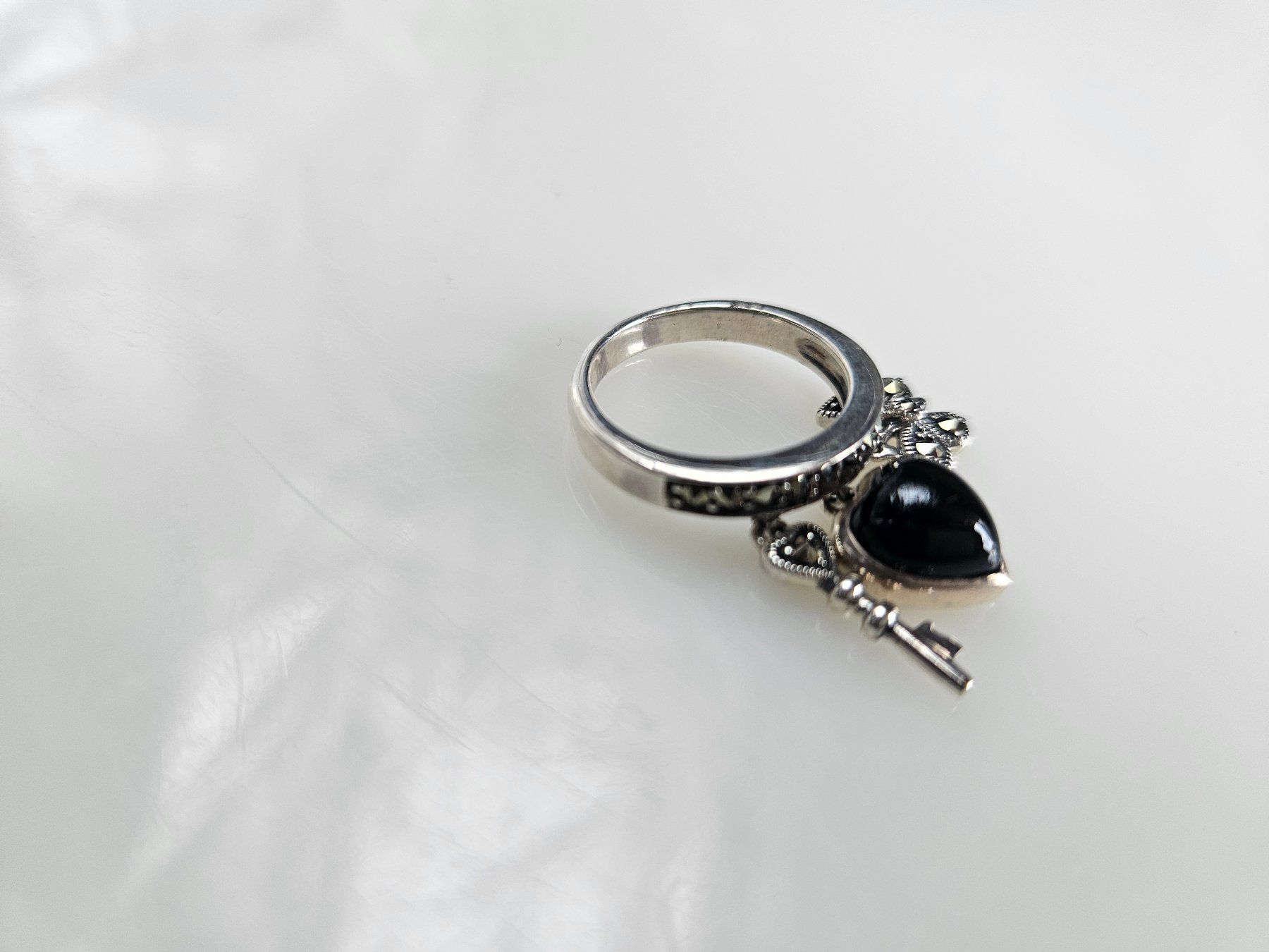 Bagues: Ring aus Silber mit Onyx Grösse 52 – Neuf (Voir description) à Winterthur par ste_tcx5 3