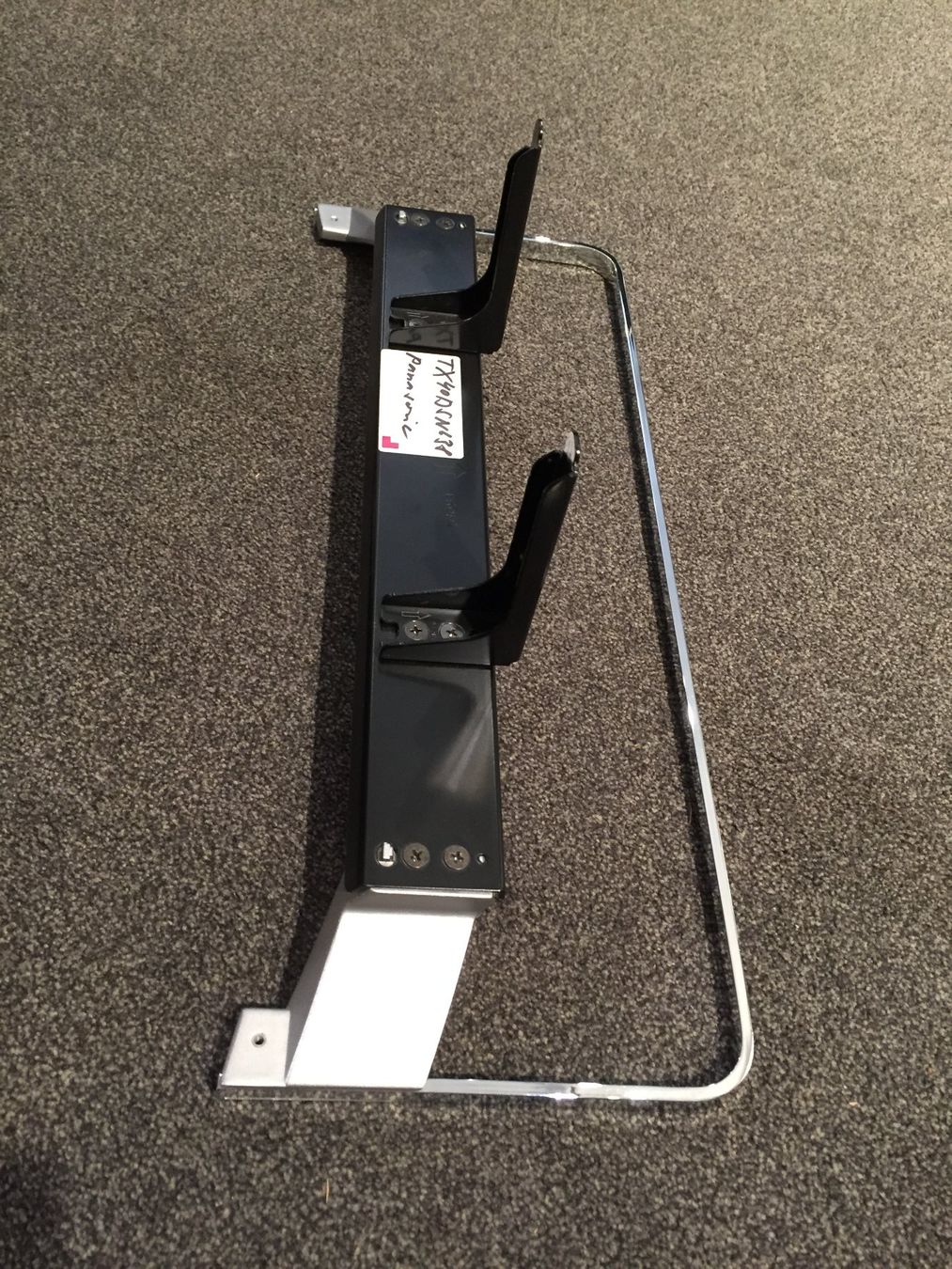 Panasonic Supporti a parete: Standfuss zu Panasonic TX40-DSN638 LED TV – Nuovo (secondo la descrizione) da Würenlingen venduto da Schneiderhifi 4