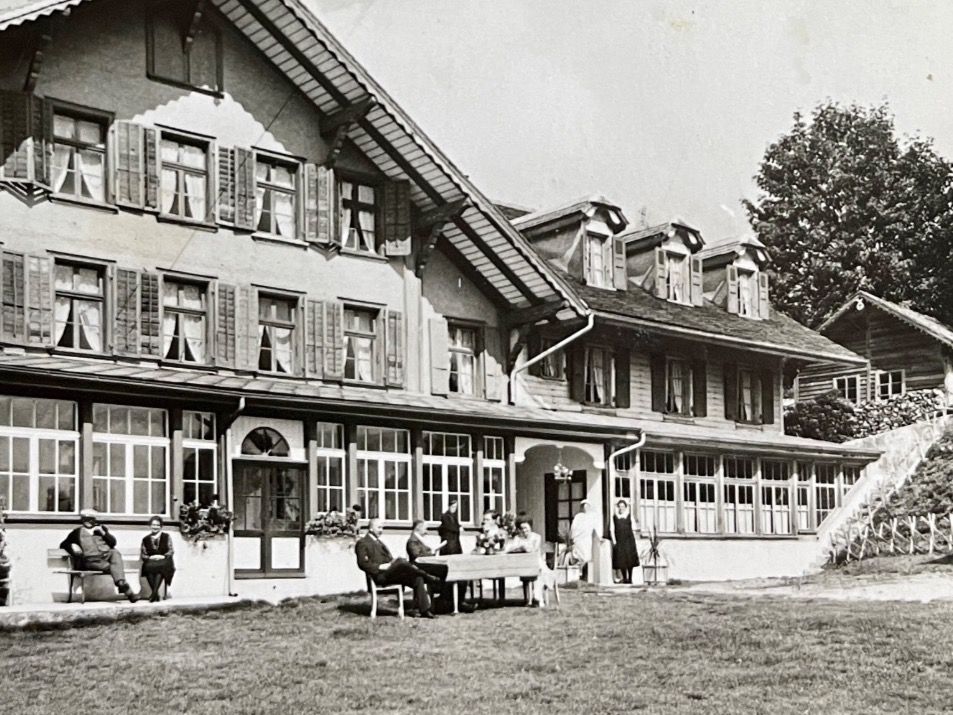 Cartoline postali: LÜDERNALP - KURHAUS 1940 – Usato da Lutry venduto da Ediego 2