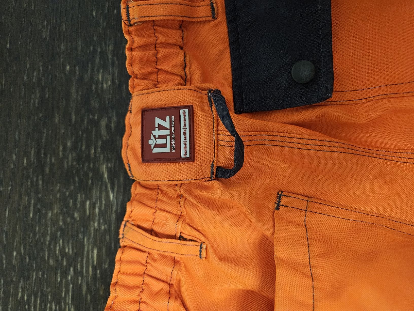 Pantaloni: Warnschutzhose Litz – Usato da Appenzell Eggerst. venduto da Tom860 4