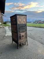 Antiker Ofen