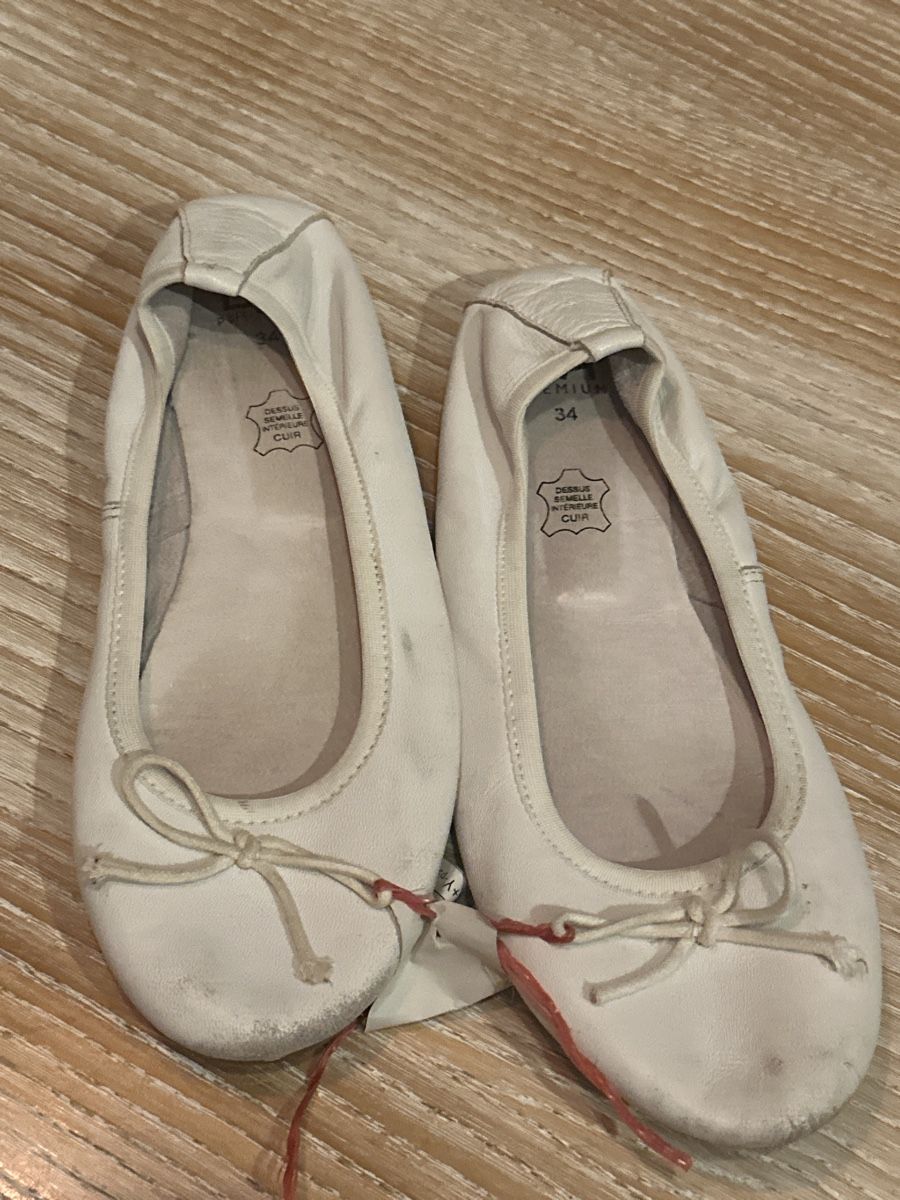 Scarpe da donna: Dance shoes size 34. Leather – Usato da Wettingen venduto da Violete01