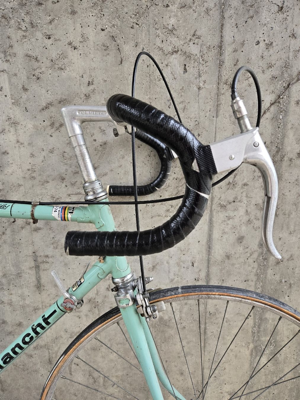 Bianchi Velos: Vélo de course Bianchi occasion mixte taille 56 – Gebraucht aus Genève von xso_dm5n 3