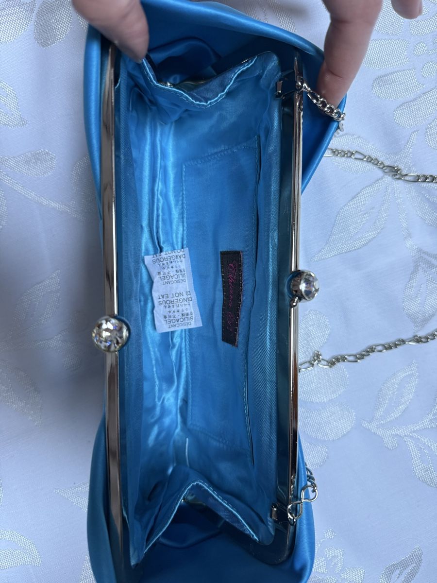 Sacs femmes: 2 clutches – D'occasion à Barna par orbuyorcry 6
