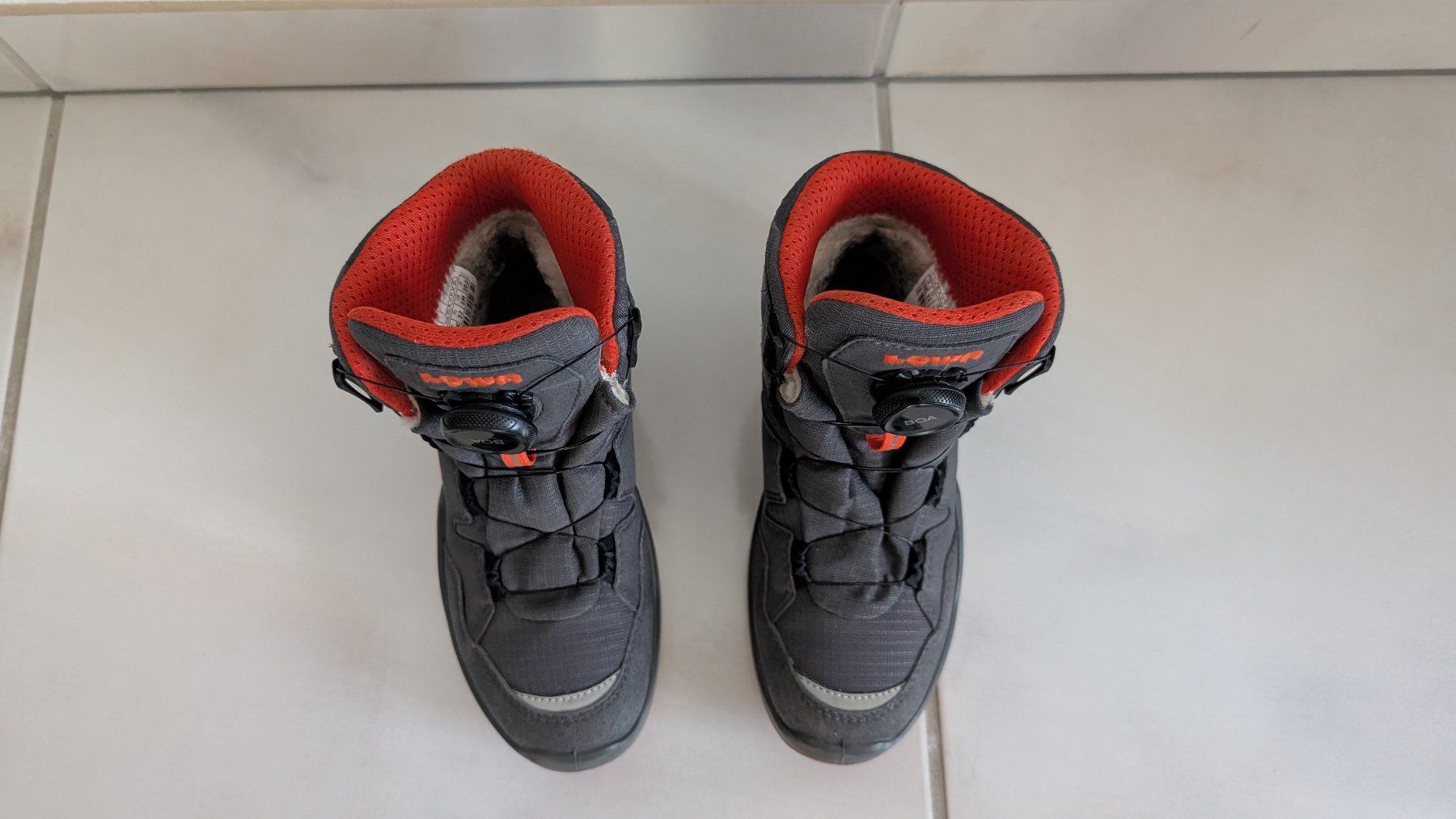 Lowa Chaussures garçon: Lowa Winter-/Schneestiefel - Gr. 32 – D'occasion à Oberwil-Lieli par meipa3000 2