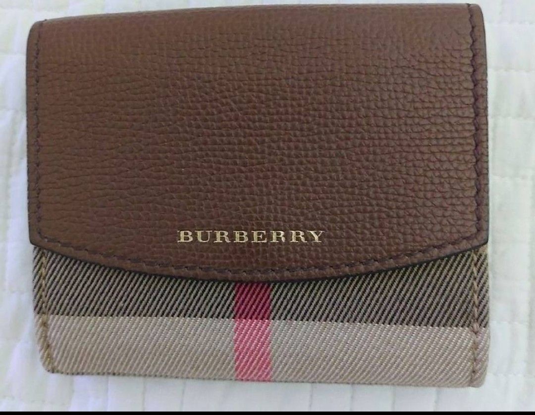 Burberry Portamonete: Burberry Portemonnaie  – Nuovo (secondo la descrizione) da Zürich venduto da Babadermf