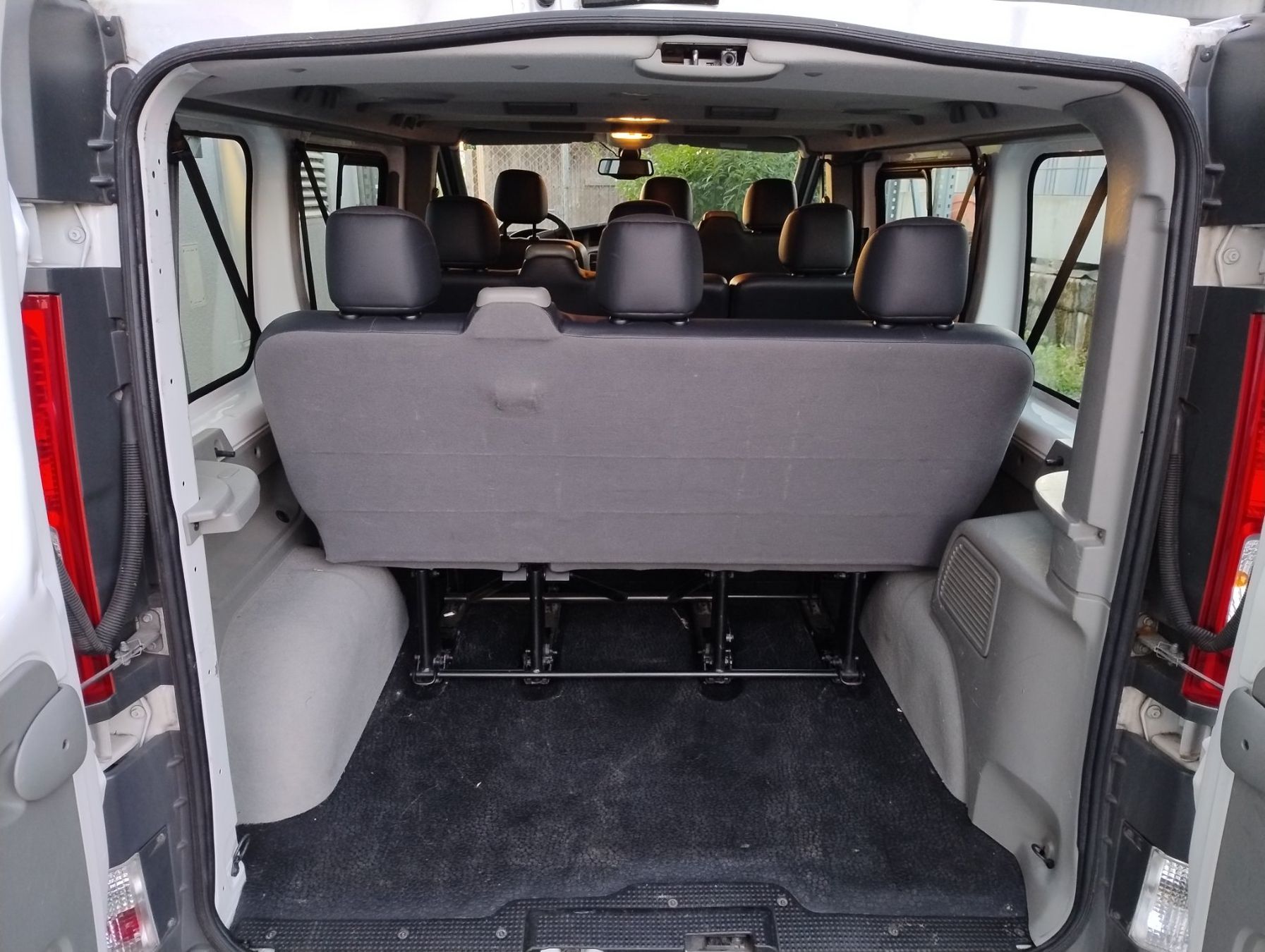 Renault Veicoli da campeggio: Camper Renault Trafic ab MFK – Usato da Reichenburg venduto da Alpine_03 9