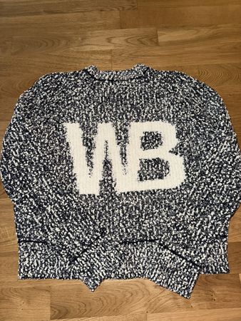WRSTBHVR Pullover