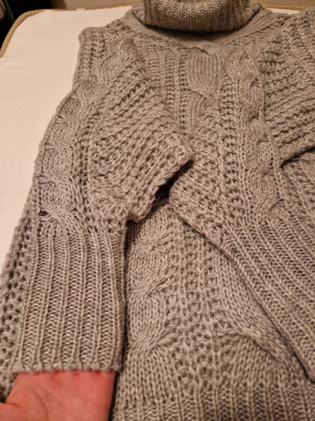 Maglioni & Felpe: pullover – Nuovo (secondo la descrizione) da Ebikon venduto da kov_9vqb 4