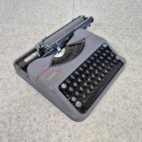 Hermes Baby Schreibmaschine Typwriter Portable Suisse Made