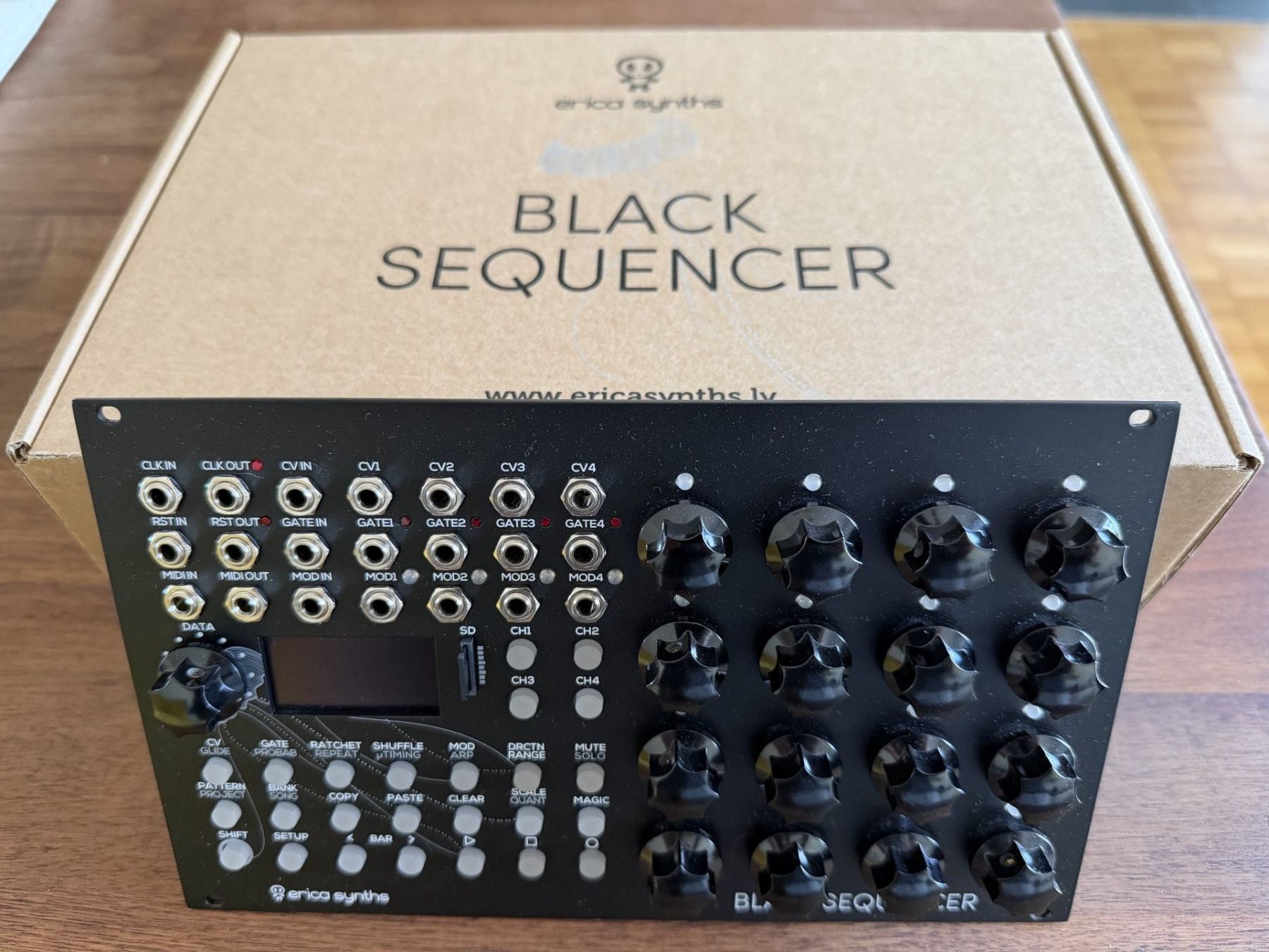 Erica Synths Musikinstrumente: Erica Synths Black Sequencer – Gebraucht aus Niederglatt ZH von Bluevortex