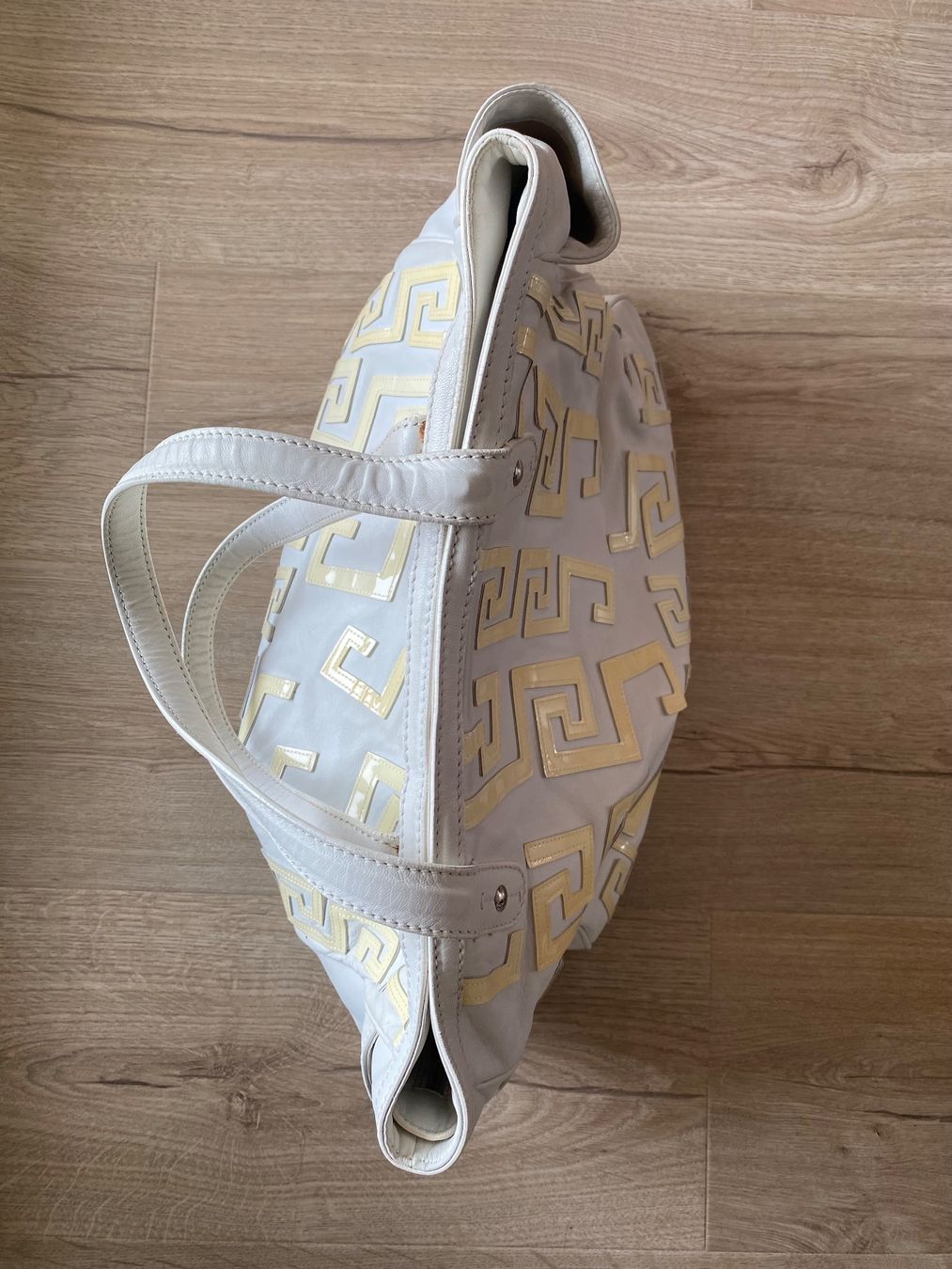 Versace Sacs femmes: Borsa Versace pelle bianca con decorazione greca – D'occasion à Murten par Moisa 2