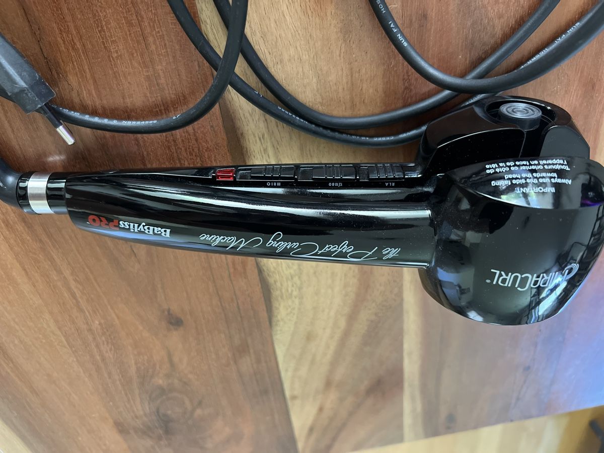 BaByliss Piastre & Arricciacapelli: Babyliss Pro MiraCurl Lockenstab gebraucht – Usato da Mollis venduto da 1371995 3