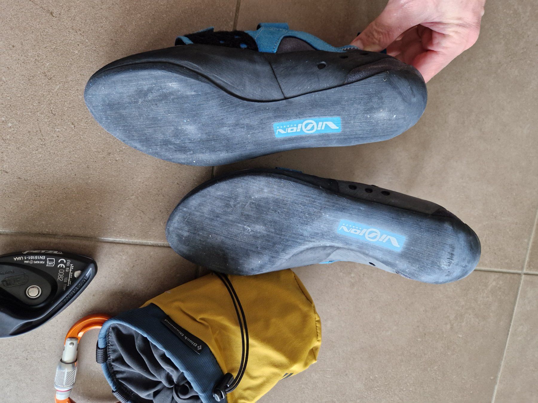 Scarpa Scarpe da uomo: Kletter-Set Scarpa und Petzl – Usato da Nunningen venduto da Rexi6 3