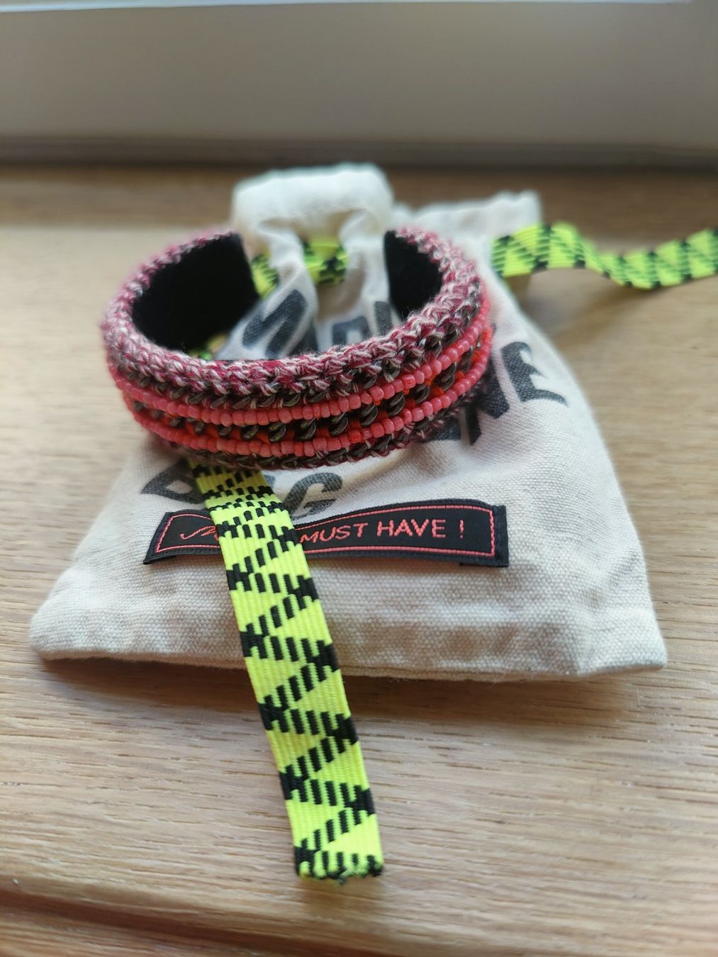 Armbänder & -reifen: Armreif Maison Scotch – Gebraucht aus Schaffhausen von fraeuleinstyle