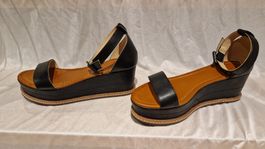 Tolle Keilabsatz Sandalen Marke: "Primavera" schwarz Gr. 39 