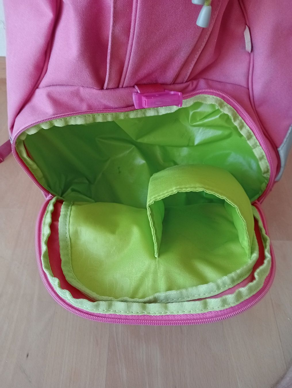 Ergobag Zaini: Schulthek Ergobag "Lamas in Bärjamas" – Usato da St.Niklausen LU venduto da Wirdbereitsverwendet 4