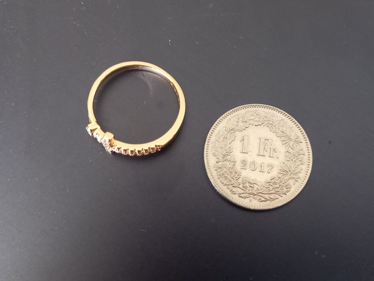 Ringe: Vergoldet Ring, Grosse 8 (57) – Gebraucht aus St-Prex von big_c6bb 2