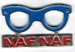 Plaquettes & Badges: NAF NAF Brille – D'occasion à Hinterkappelen par Schampus