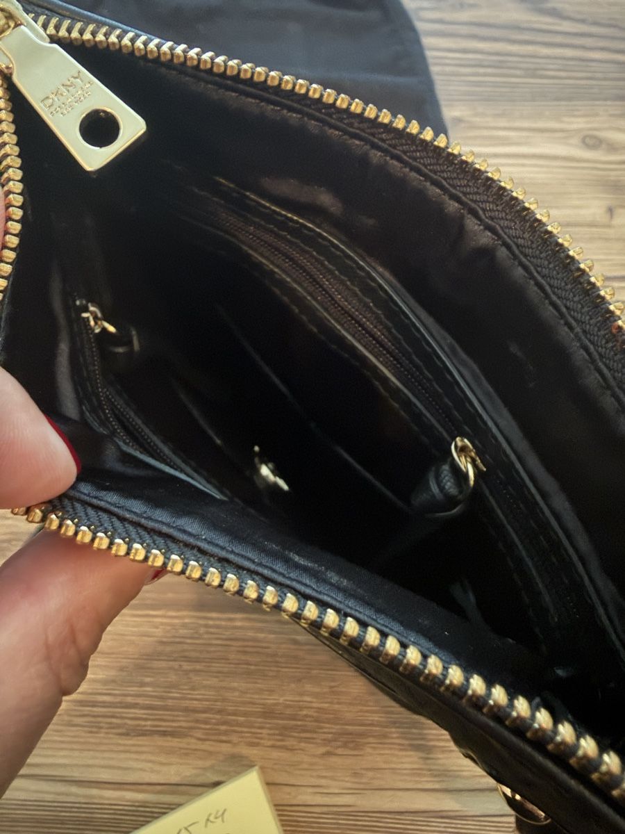 Borse da donna: NEU! DKNY Umhängetasche  – Nuovo e nell'imballaggio originale da Winterthur venduto da Cinderella83 1
