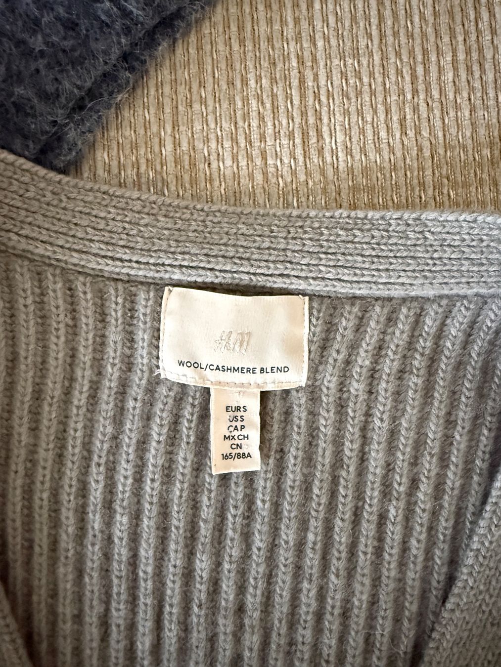 H&M Giacche: Cardigan H&M – Usato da Küsnacht ZH venduto da nat_m97w 2