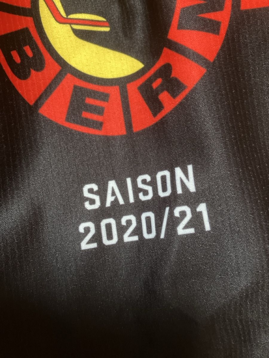 SC Bern Canottiere & Pantaloni: SC Bern C. Gerber #14 XL Jersey 2020/21 – Nuovo (secondo la descrizione) da Steffisburg venduto da muggenstutz31 3