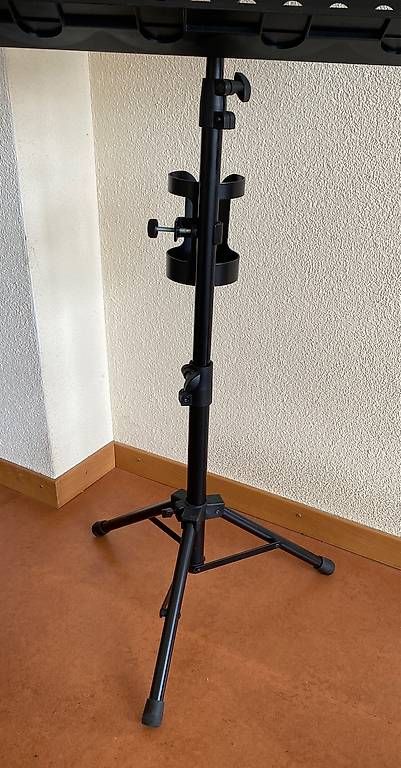 König & Meyer Supporti per strumenti musicali & leggii: Orchester-Notenpult von König & Meyer – Usato da Urdorf venduto da Resumasa 1