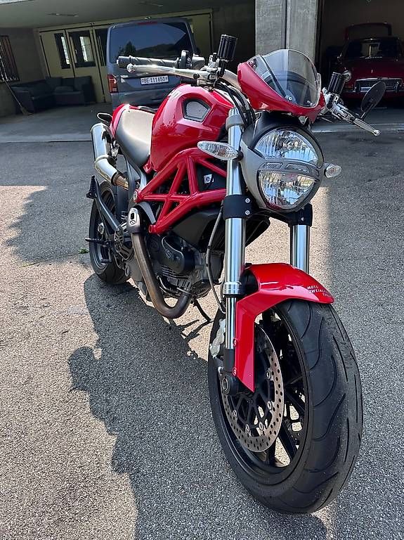 Strada: Ducati Monster 1100 S (ABS) – Usato da Hasliberg Reuti venduto da inf_mg7k