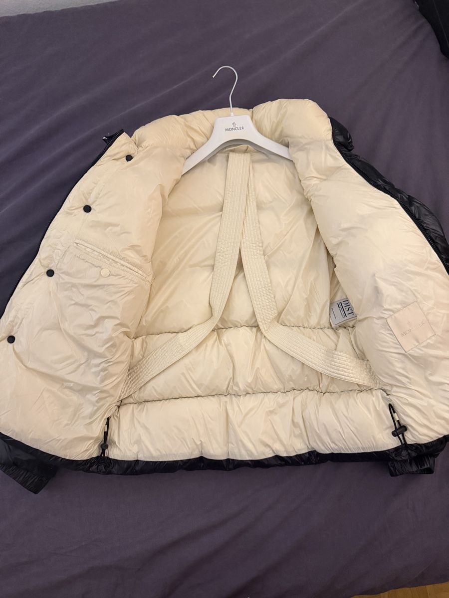 Moncler Giacche: Moncler Down jacket dervox – Nuovo (secondo la descrizione) da Yverdon-les-Bains venduto da sky_b568 9