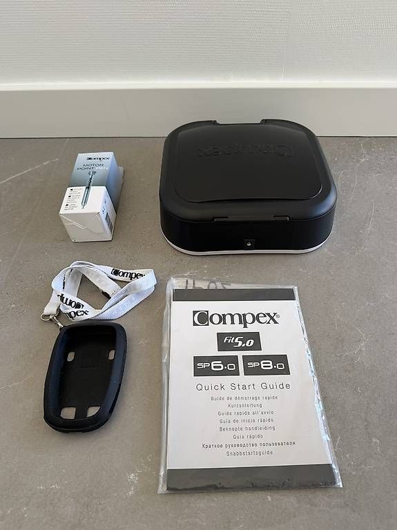 Dispositivi per massaggi: Compex SP 8.0 Wireless  Très bon état – Usato da Genève venduto da ldr_c95f 3