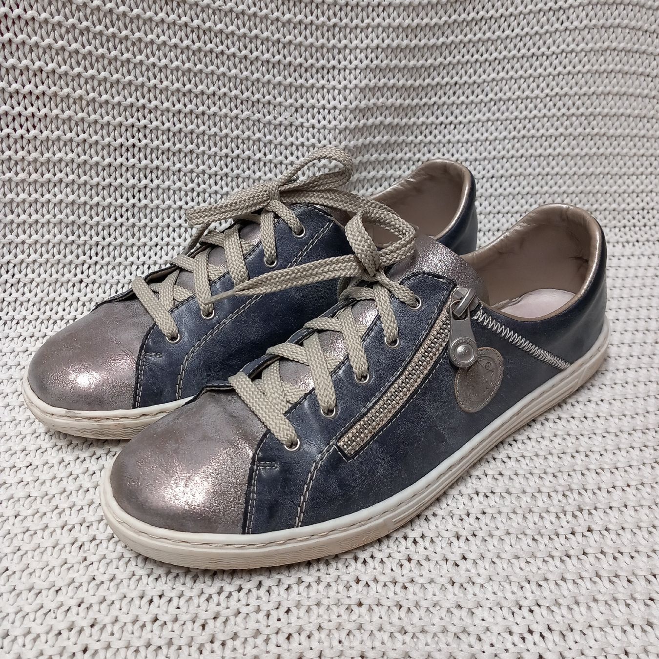 Rieker Scarpe da donna: Rieker Sneaker Gr.39 – Usato da Gwatt (Thun) venduto da umwelt-brocki