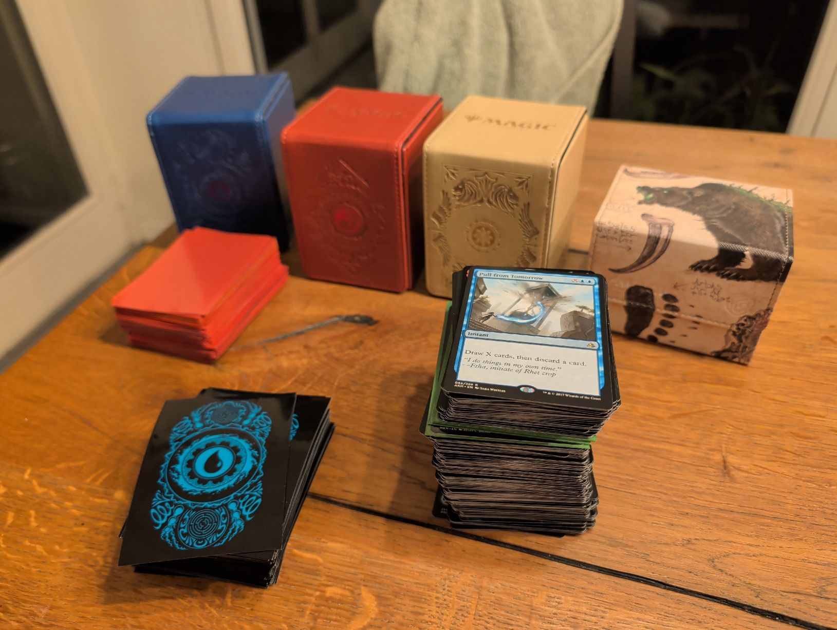 Spiele: Magic the Garhering Deckboxen, Sleeves, Karten – Gebraucht aus Luzern von roene