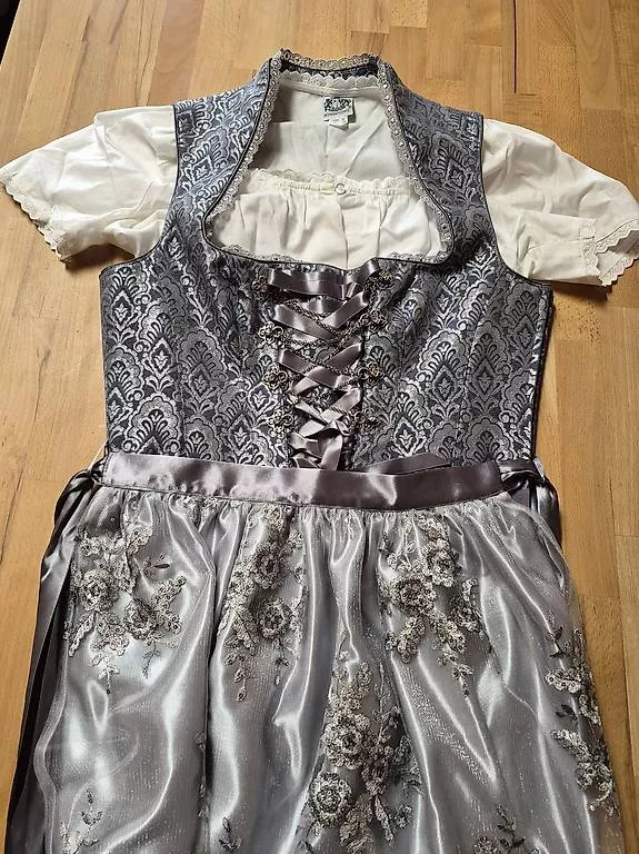 Vestiti: Dirndl – Usato da Appenzell venduto da mfi_w59s