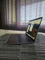 Apple MacBook Air Nur 64 Ladezyklen, Top-Zustand 