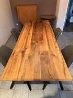 Beizentisch Bistrotisch Esstisch Horgen Glarus Nussbaum  