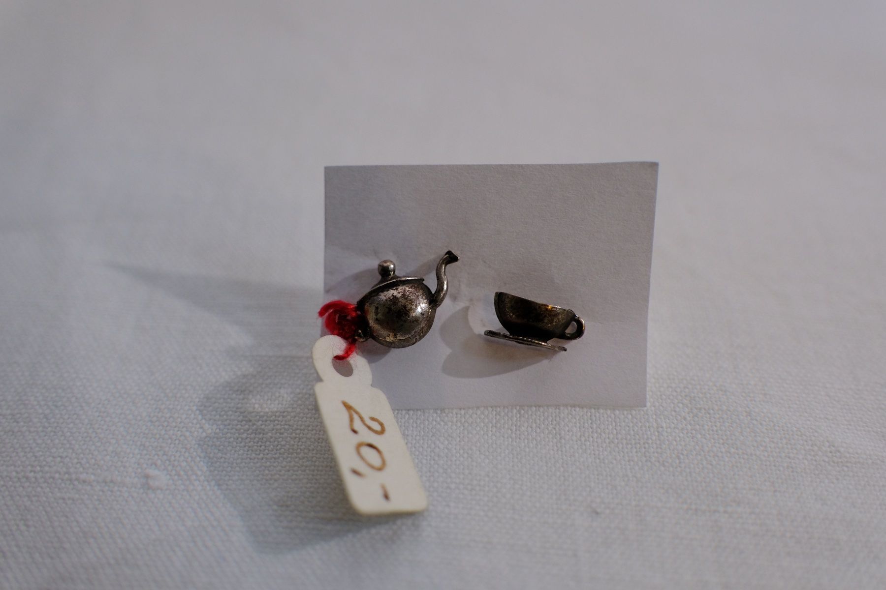 Orecchini pendenti & Orecchini a lobo: Silber 925 Ohrstecker/Anstecker - Sterling Tassen – Nuovo e nell'imballaggio originale da Fribourg venduto da Silver_Wat