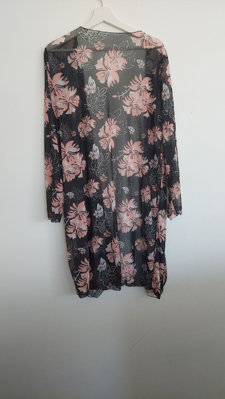 Arte internazionale: Kimono – Usato da Neftenbach venduto da Joyvdberg 1