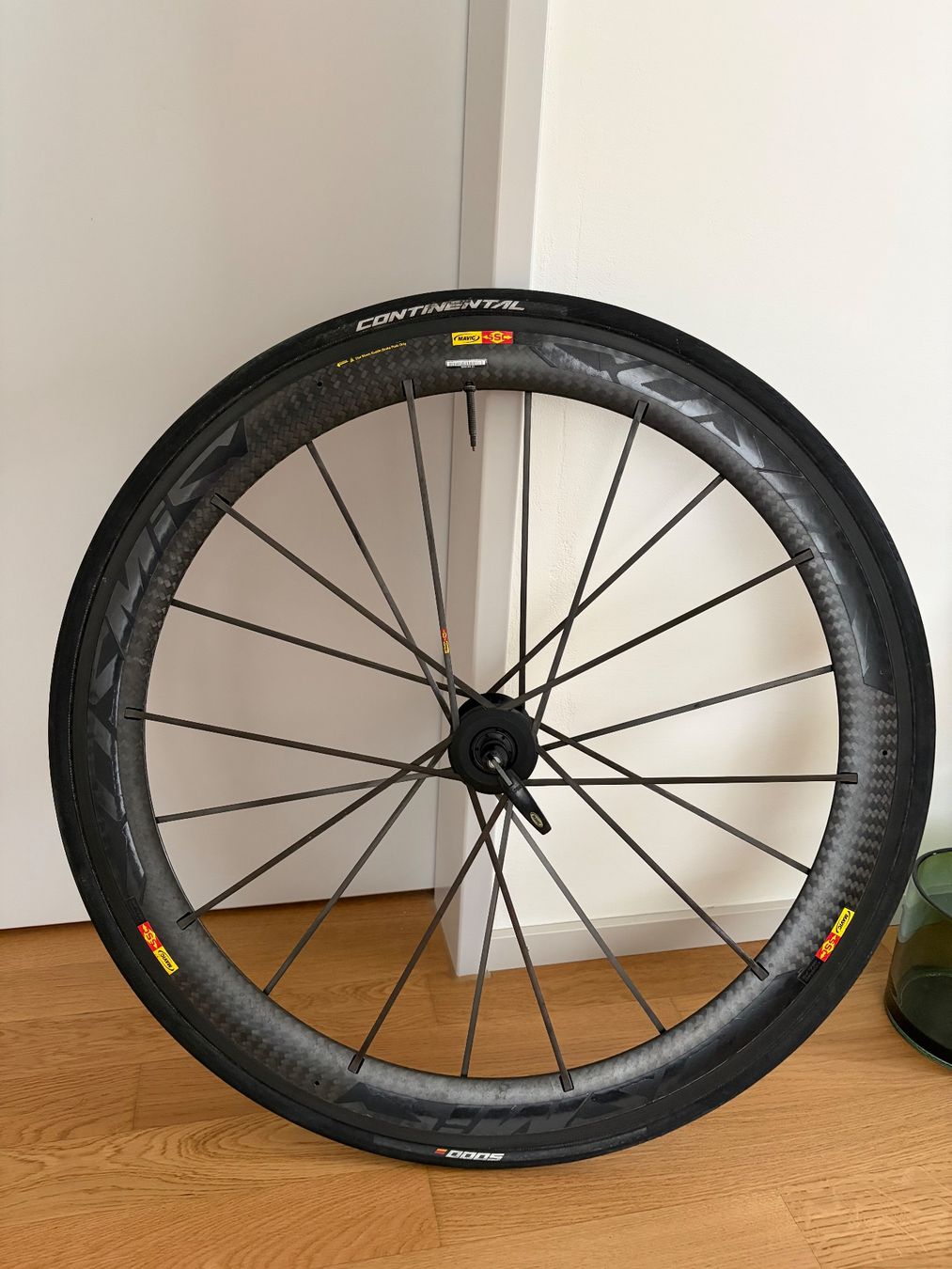 Mavic Ersatzteile: Vorderrad Mavic Ksyrium Carbon – Gebraucht aus Zürich von Hc-s21 4