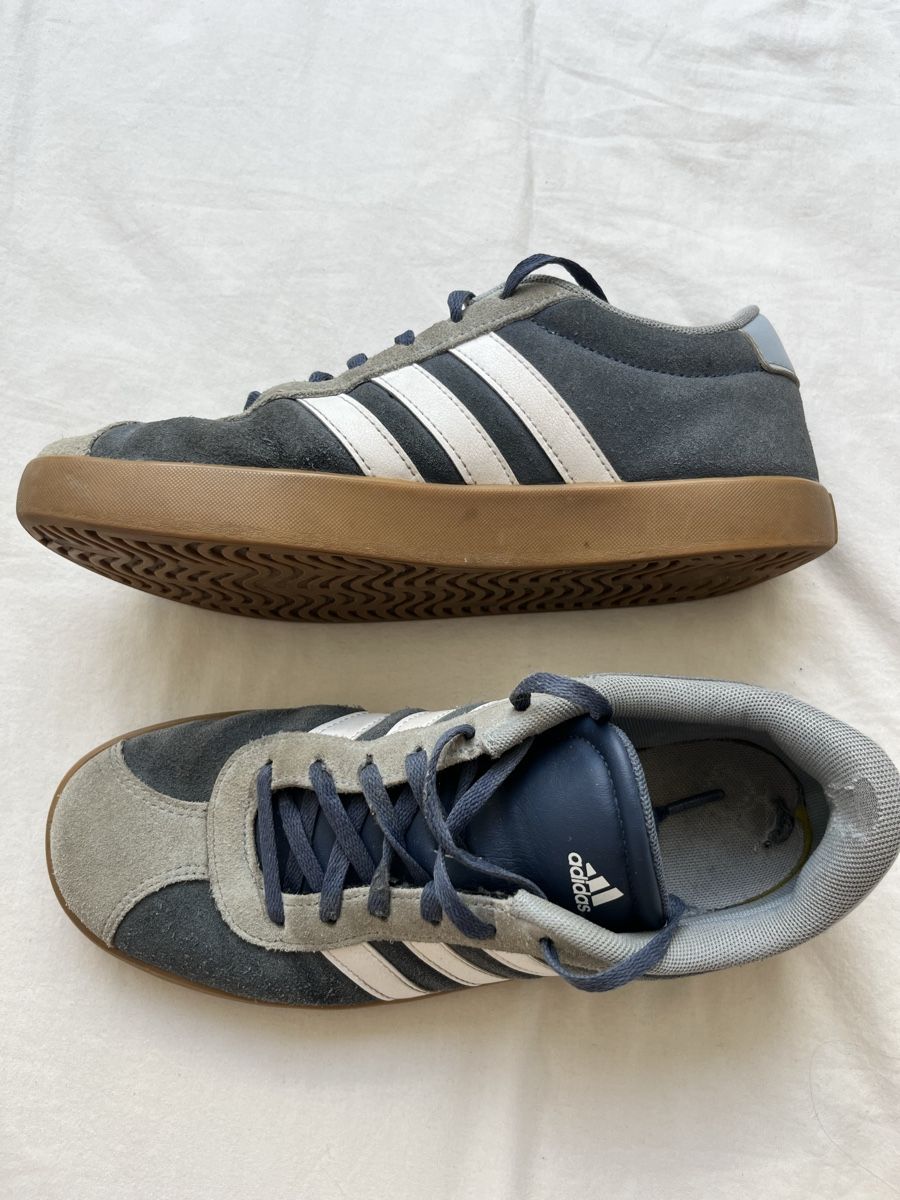 Adidas Scarpe da uomo: Adidas Sneakers bleu taille 38  – Usato da Lonay venduto da jes_8znz 2