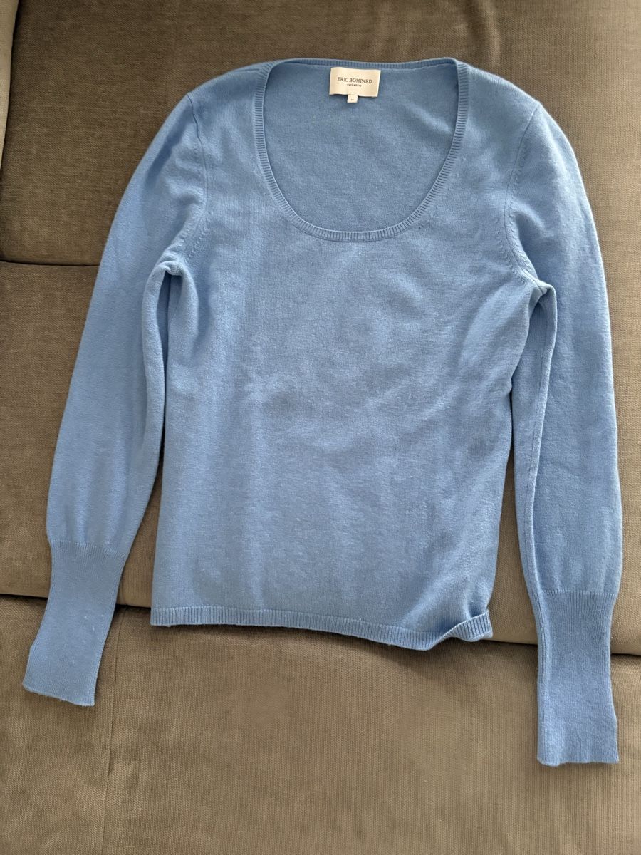 Pulls & Sweat-shirts: Damen Pullover Eric Bompard Kaschmir Seide Blau Grösse M – D'occasion à Wimmis par rimnakit