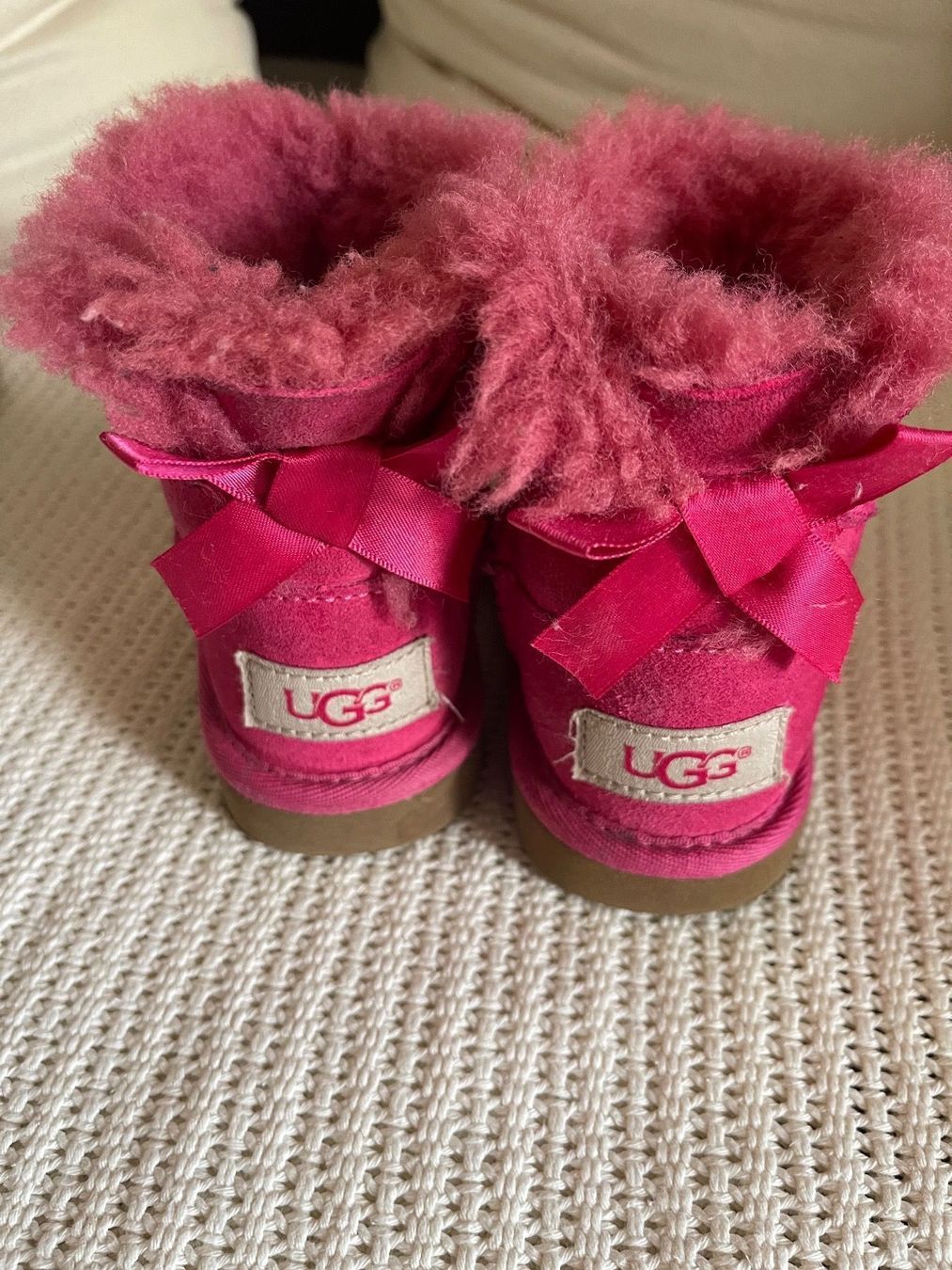 Ugg Scarpe per ragazzi: UGG Baby Boots gr.22 – Usato da Zürich venduto da Bybyana 1