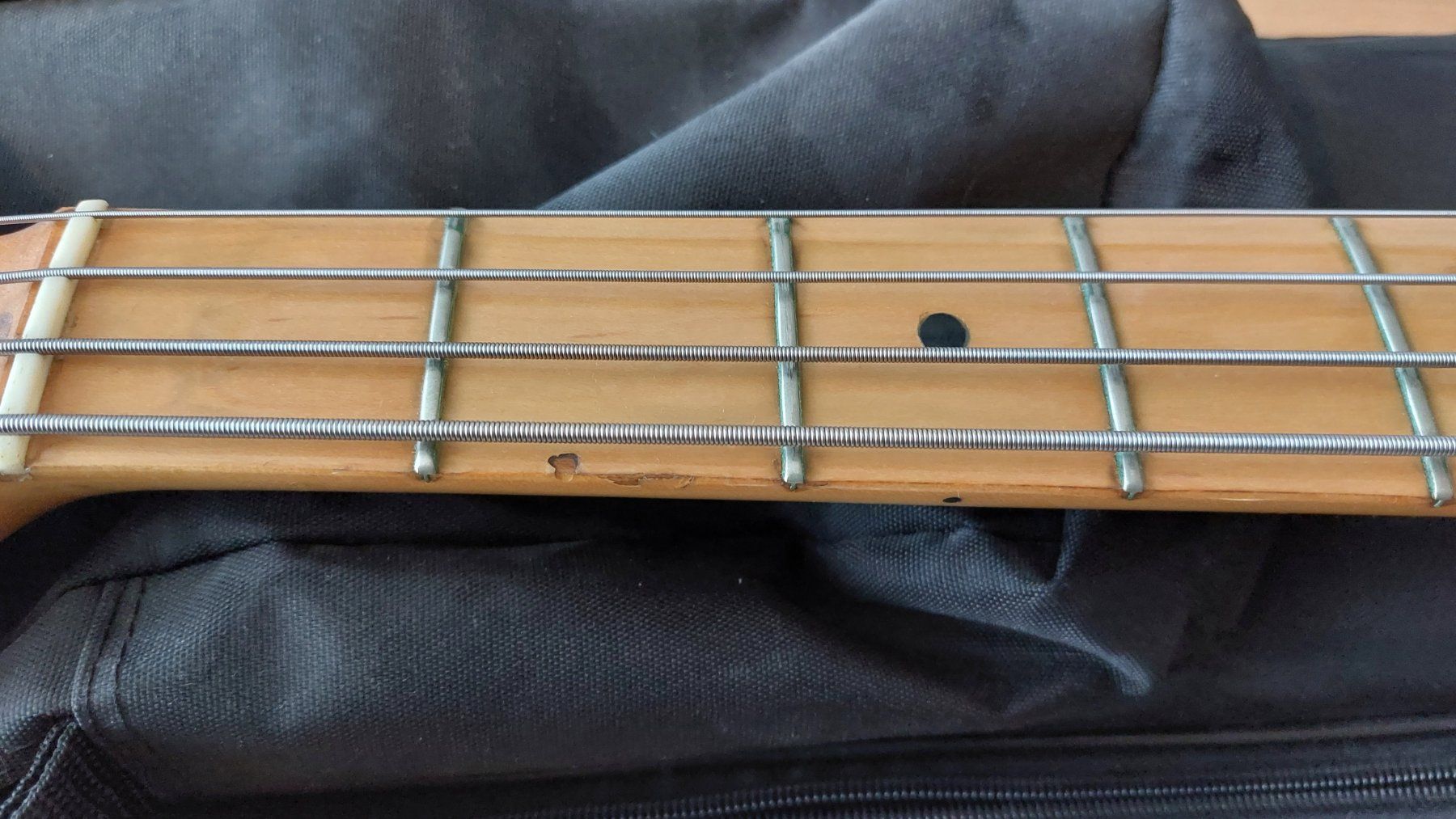 Fender Strumenti musicali: Fender Precision Bass 1977/78 – Usato da Seeberg venduto da Gebi8 1