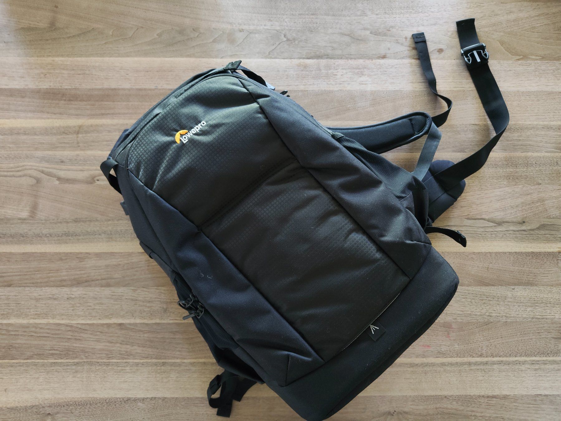Lowepro Sacs à dos: LowePro FlipSide 500 aw ii Camera Backpack – D'occasion à Hüniken par Satoshi.Nakamoto 3