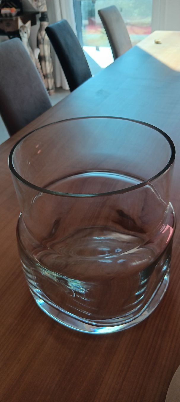 Bicchieri: Grosses Glas mit Deckel – Usato da Seuzach venduto da jennifer05 1