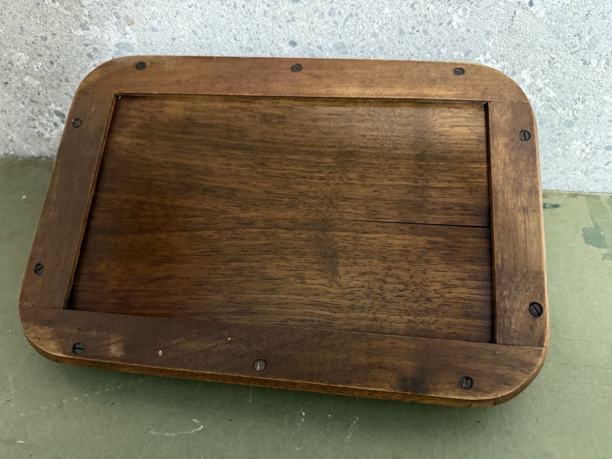 Servierplatten: Kleines Holztablett – Gebraucht aus Birmenstorf AG von Pat_roll. 2