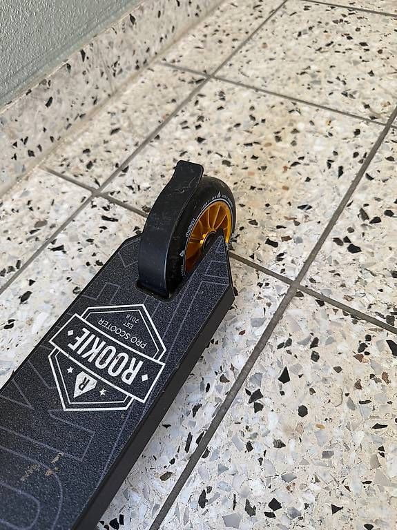 Veicoli per bambini: Kinder Trotti - Scooter - Top Zustand! – Usato da Péry venduto da jaybird_2019 3