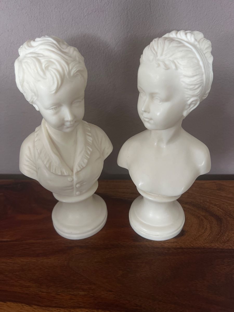 Statuette: Bustes parisiens vintage – Usato da Châtel-St-Denis venduto da gpf_6dsd